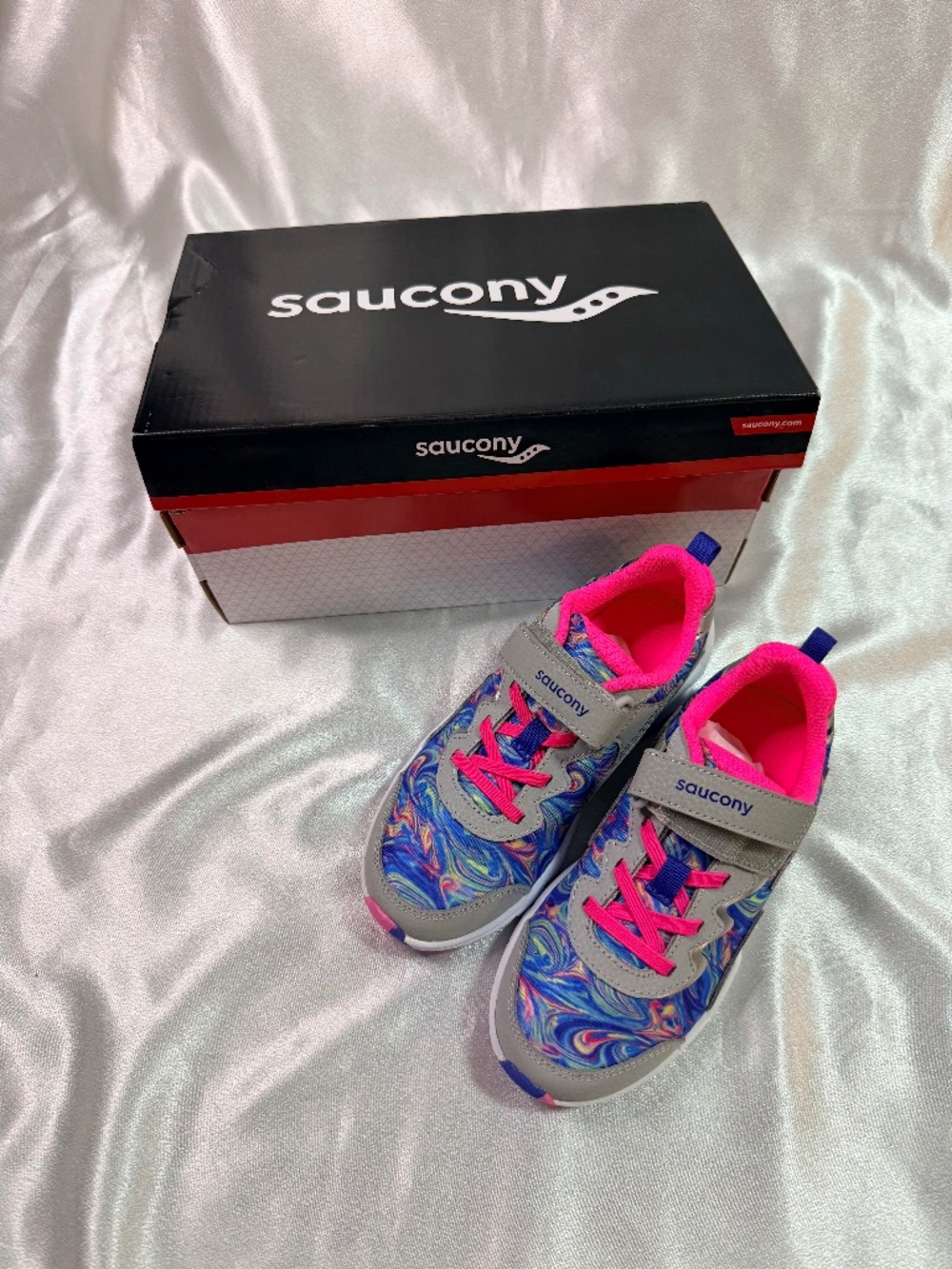 Saucony Flash A/C 3.0 Girls Sneakers Size 1.5W Grey Pink Blue New in Box